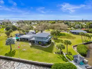 1.75 Acres on the Manatee Pocket