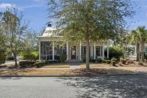 Ideal Lowcountry Cottage-style Home
