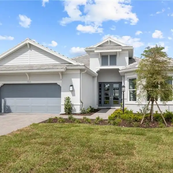 ULTIMATE SOUTHWEST FLORIDA LAKE LIFESTYLE