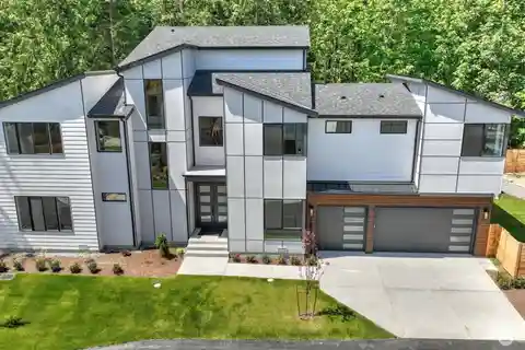Meticulously Crafted Home in Cassiopeia