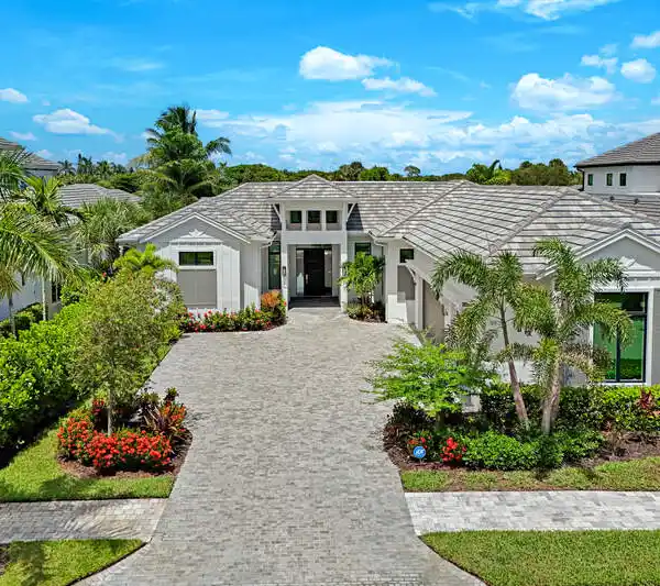 DESIGNER CURATED HOME WITHIN THE PENINSULA IN TREVISO BAY