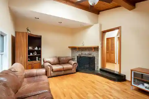 Stunning Home in the Prestigious Arbutus Ridge