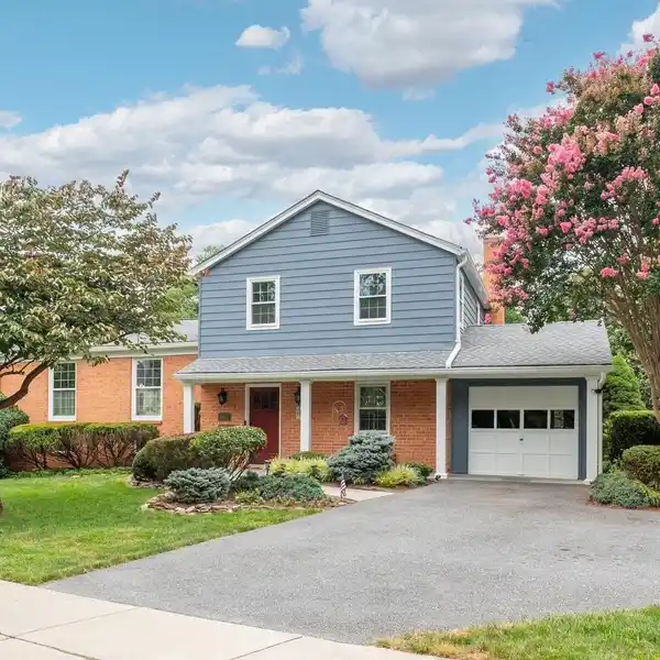 STUNNING HOME WITH IMPRESSIVE UPGRADES