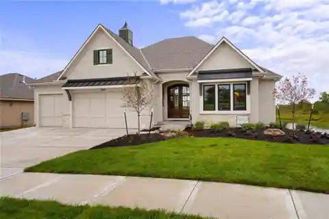 Show-Stopping and Spacious Four Bedroom Home