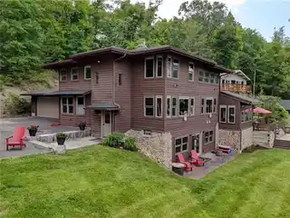 Six Acres of Privacy on Canandaigua Lake