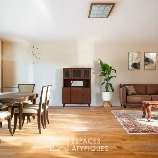 DUAL-ASPECT APARTMENT NEAR METRO AND GREEN SPACES