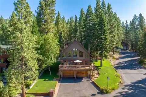 Beautifully Updated Mountain Home