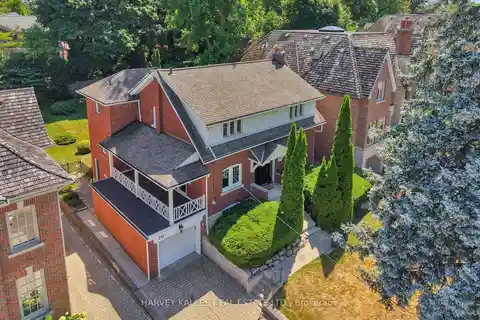 A Century of Care in Coveted Lawrence Park