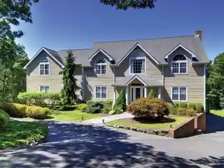 Beautiful Water Mill Home for Rent