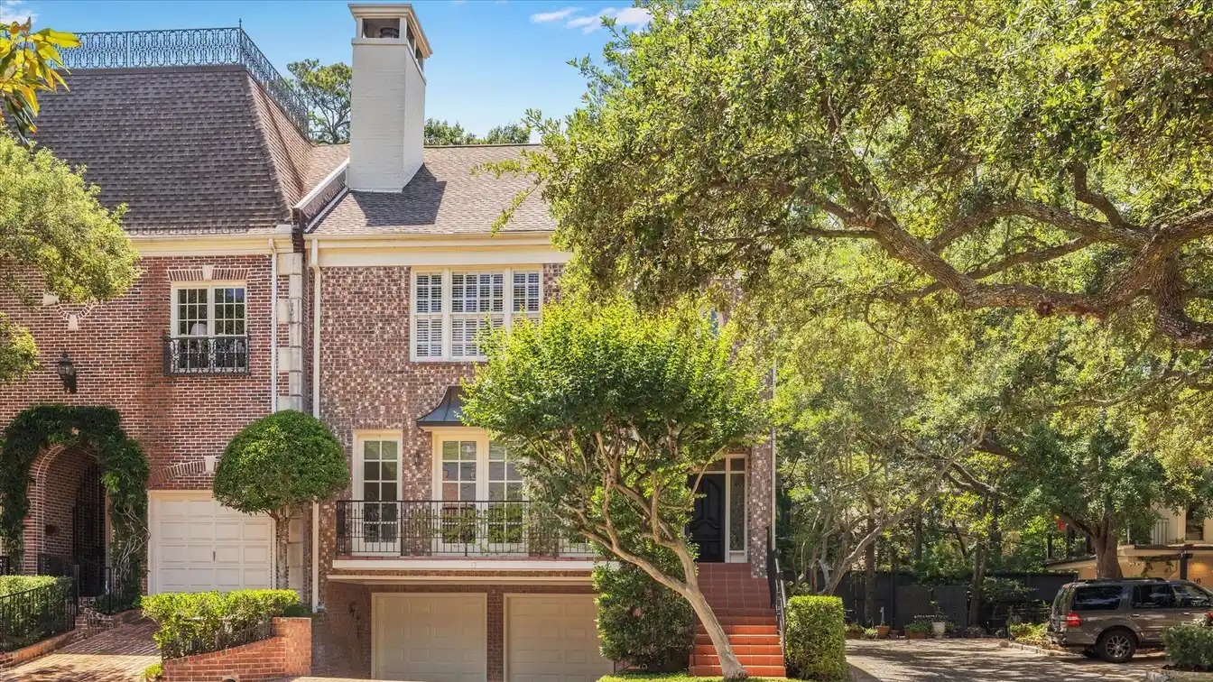 Traditional Elegance in Private Gated Setting
