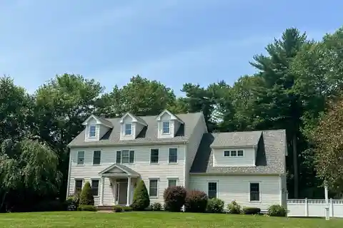 Exquisite Custom Colonial on a Quiet Cul-De-Sac