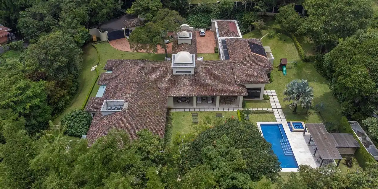 Spacious, Elegant, Warm Contemporary