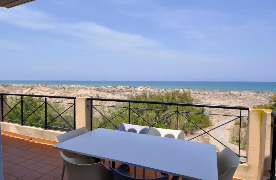 First Floor Apartment in a Beachfront Residential Complex