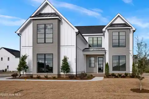 New Home Offering Cozy Living
