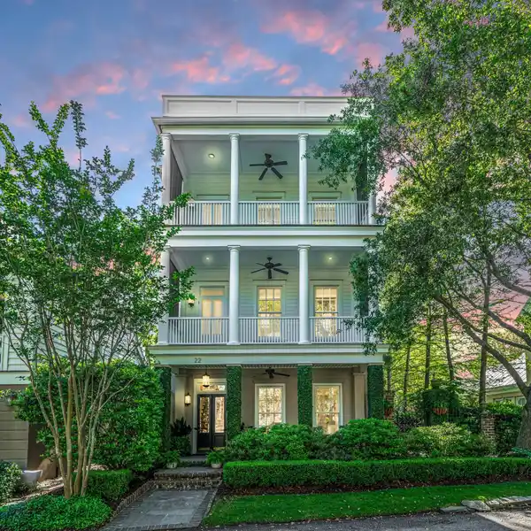 LOWCOUNTRY GEM IN I'ON