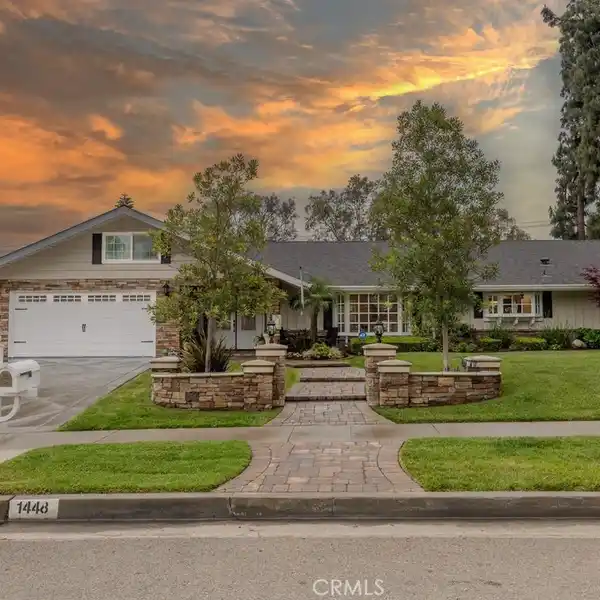 BEAUTIFULLY UPGRADED SINGLE-STORY POOL HOME.