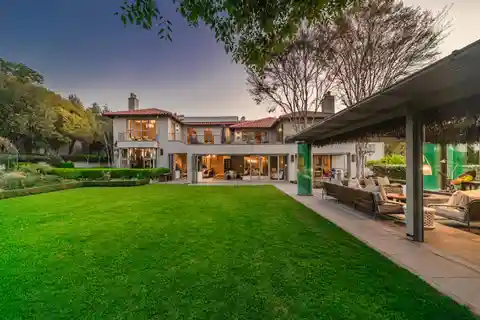 Tuscan Opulence with African Design