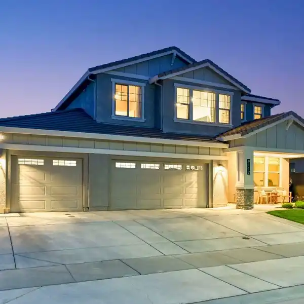 PERFECT HOME FOR MULTIGENERATIONAL LIVING