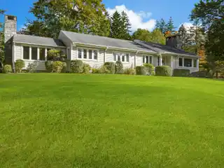 Easy Living on 3.4 Gorgeous Acres