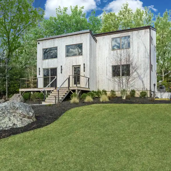 REBUILT HOME IN A TRANQUIL SETTING FOR RENT