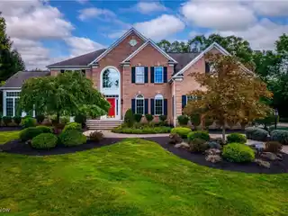One-Of-A-Kind Transitional Home in Signature of Solon