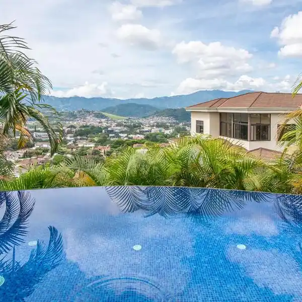 VISTA HOME AT GREGAL