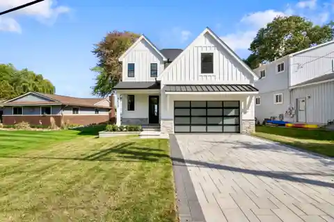 Exclusive Sylvan Lake Custom Home