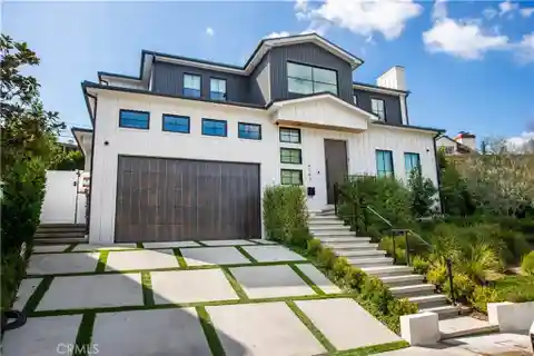 The Epitome of Modern Luxury Living