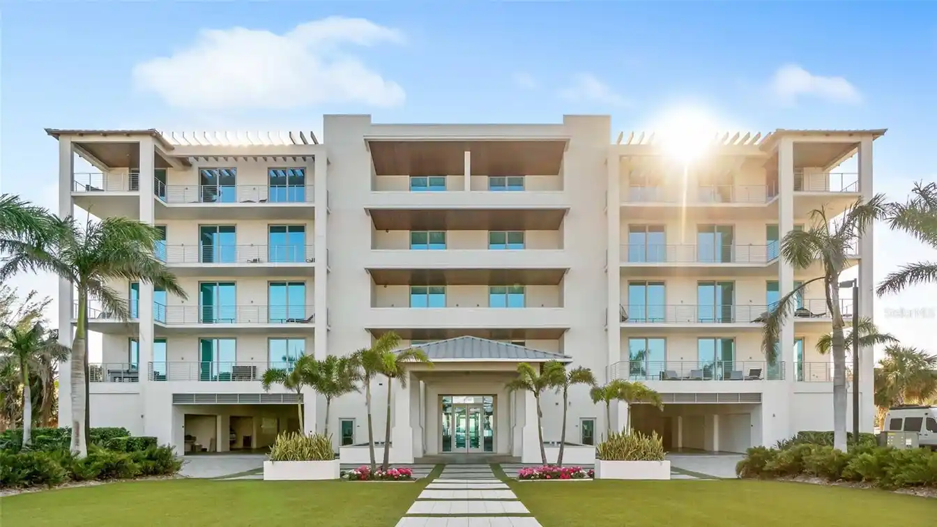 Modern Elegance with Coastal Serenity