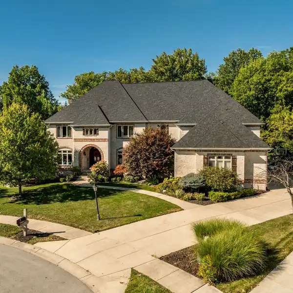 LUXURIOUS CARMEL RETREAT WITH POOL AND CINEMA ROOM