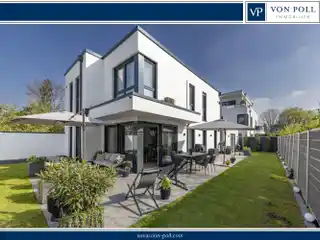 Immaculate Contemporary Home