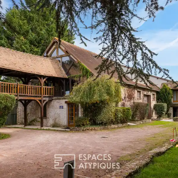 RARE PROPERTY IN CHARMING CHAMPENARD