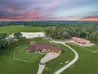 Incredible Winona Property in Ideal Location