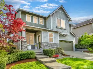 Serene Greenbelt Living with Elegant Comfort