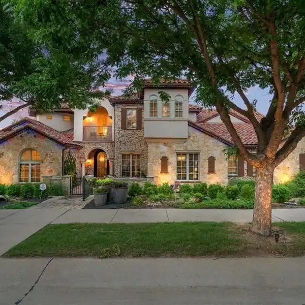 RARE OPPORTUNITY IN CASTLE HILLS