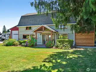 Stunning Barn-To-Home Conversion