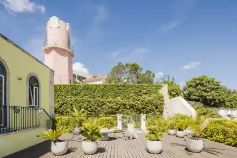 Sophisticated Oeiras Duplex with Expansive Private Terrace