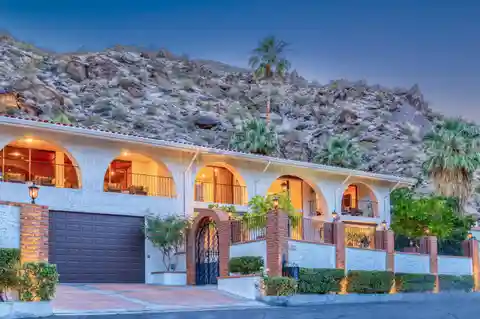 Ridge House - a Spanish Gem
