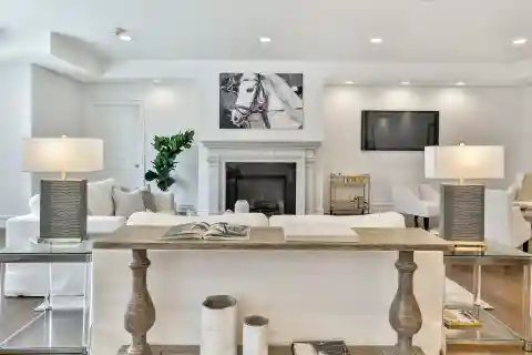 Gorgeous Three Bedroom Luxury Condo in Heathcote
