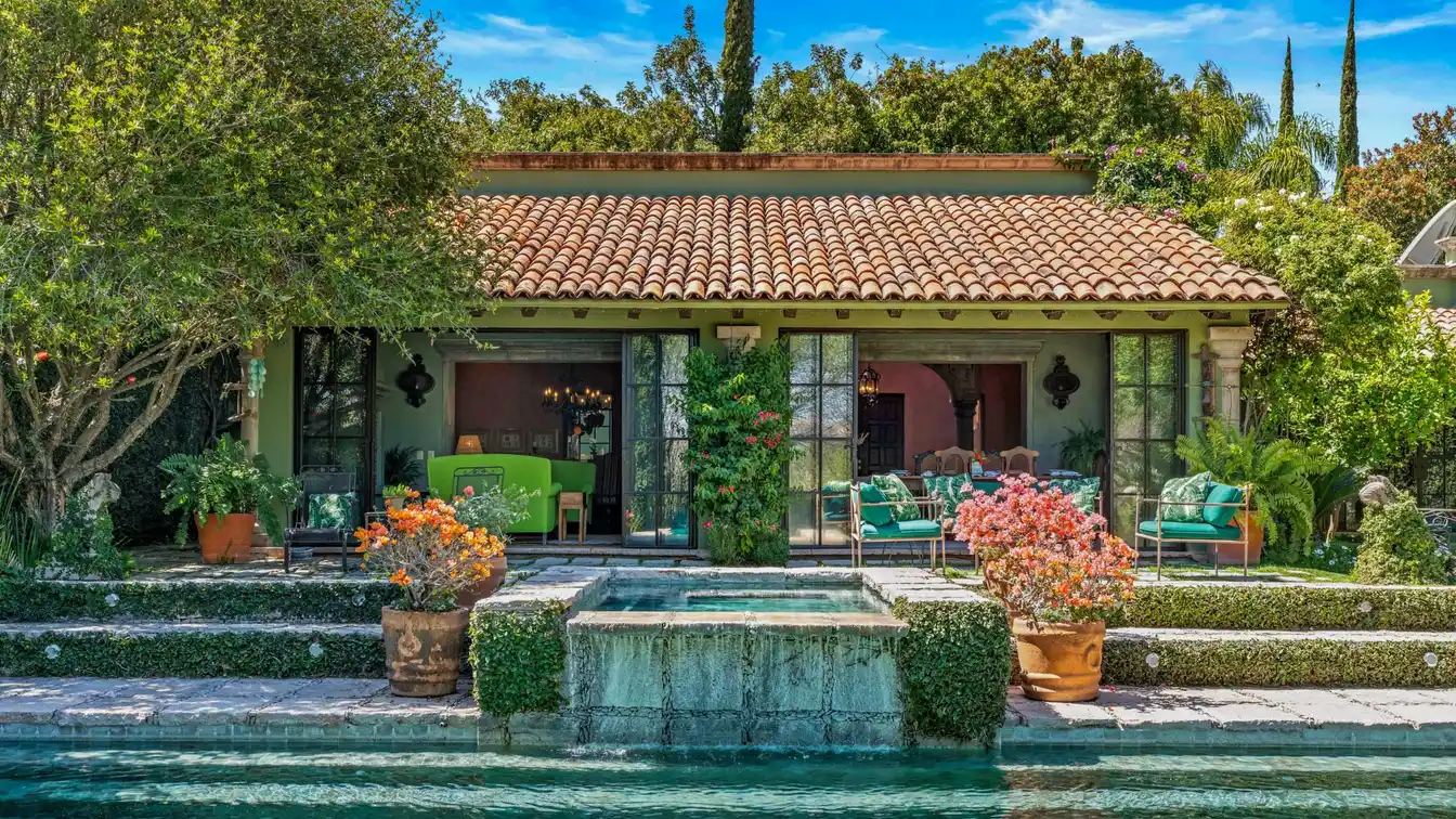 Casa Deal