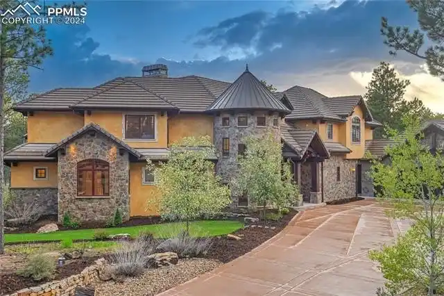 Luxury Retreat in High Forest Ranch