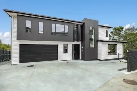 Three-Level Luxury with Separate Guest Suite