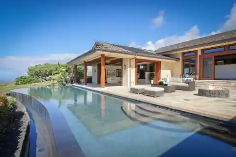 Exquisite Custom Estate in Hokuli’a
