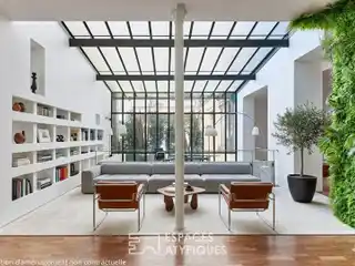 Voluminous Arty Loft