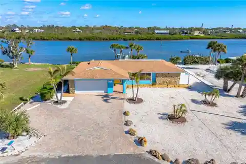 Coastal Charm with Modern Convenience