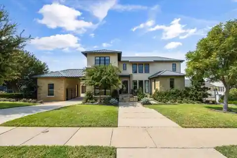 The Complete Package in a Desirable Location
