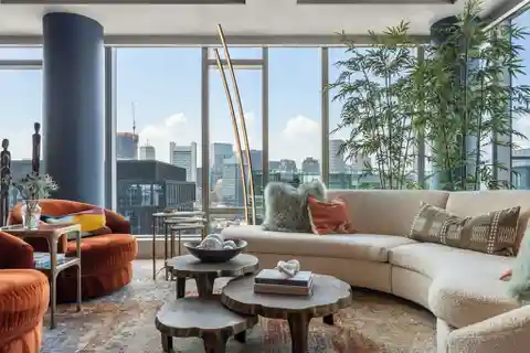 Exceptional Penthouse in Seaport