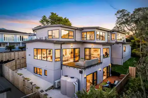 Architectural Oceanfront Masterpiece with Sweeping Gulf Views