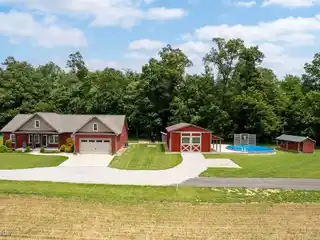 Open-Concept Living with Breathtaking Vistas