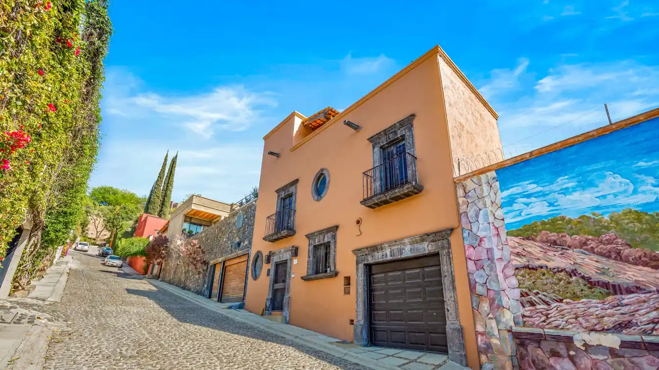 Casa Del Artista